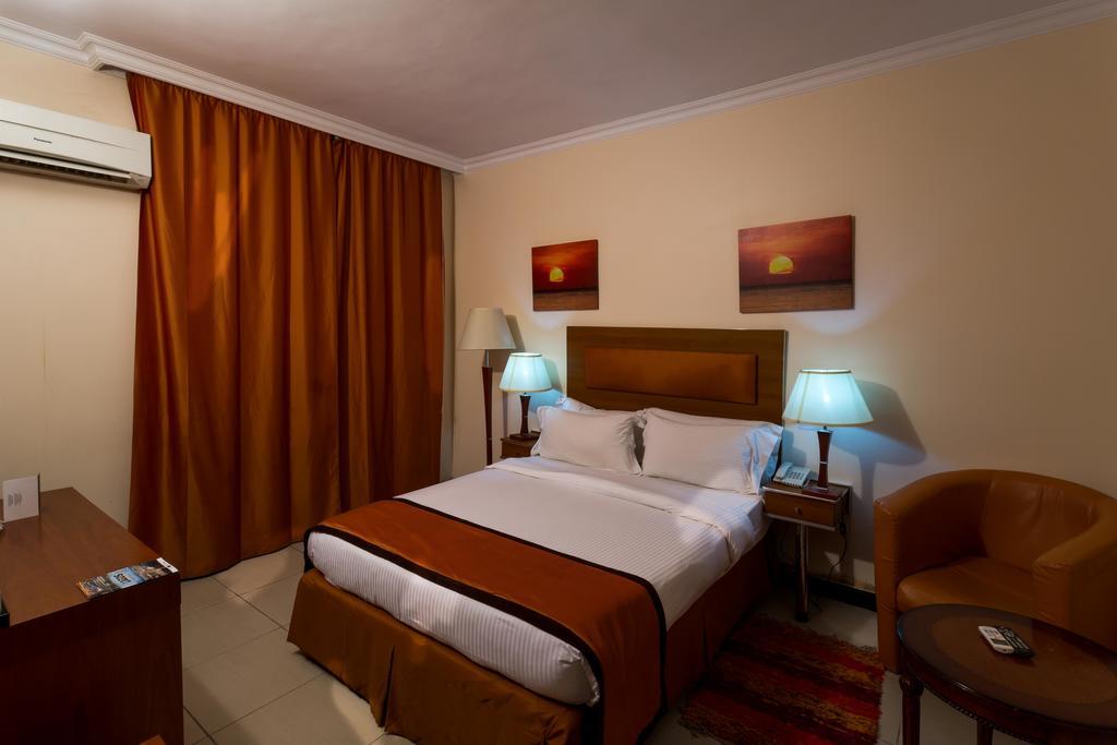 Morning Side Suites Aliayabiagba Zewnętrze zdjęcie