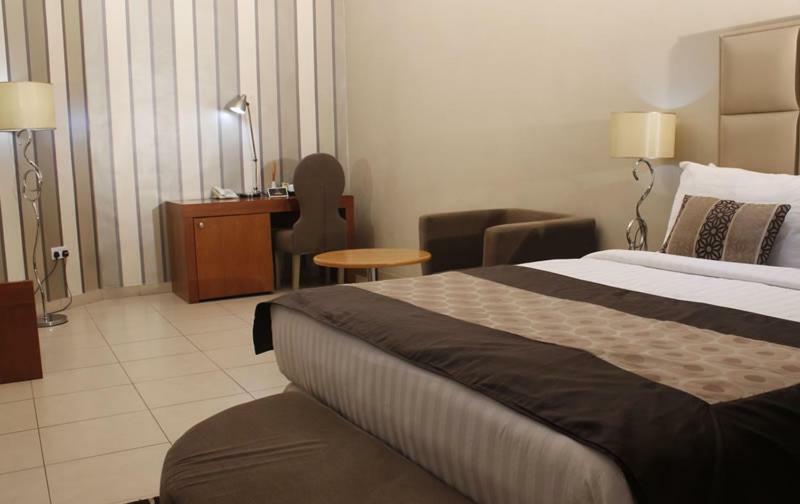 Morning Side Suites Aliayabiagba Zewnętrze zdjęcie